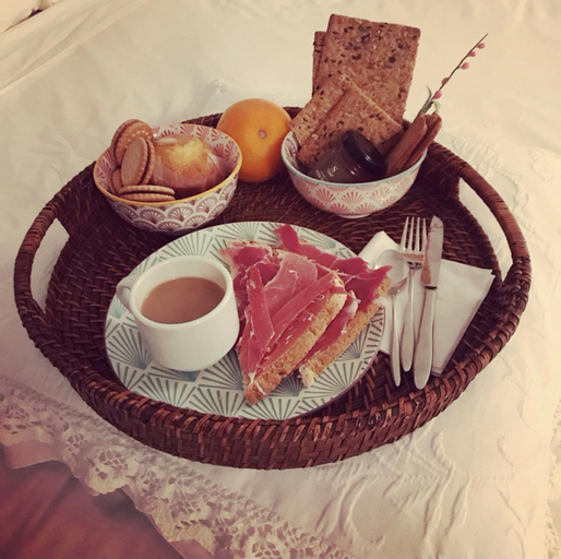 Food & Drinks, LA MOMA Apartments & Room, Valencia