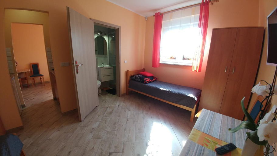 Others 3, U BLIZNIAKOW pokoje goscinne, Koszalin
