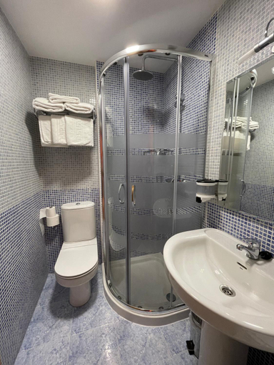 Others 4, Hostal Santiago 2, Burgos