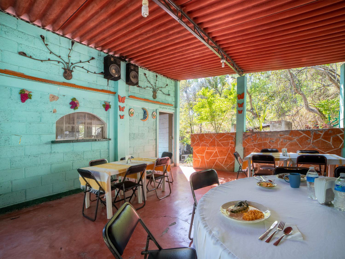 Food & Drinks 4, Villas el Paraiso, El Rollo, Jojutla
