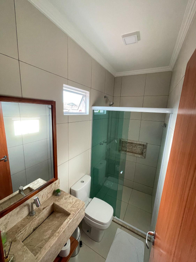 Bathroom 2, Bella Spiaggia Suites Centro de Flecheiras, perto da praia, Trairi