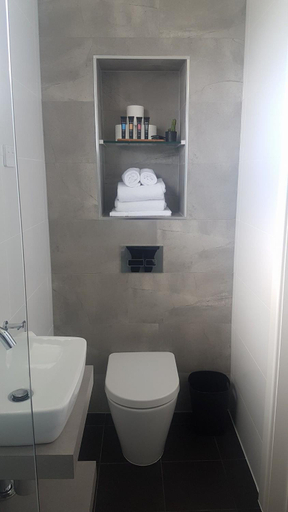 Bathroom 4, The Avenue Inn, Naracoorte Lucindale