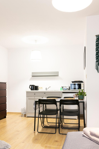 Others 5, Molonowka Guest House, Bielsko