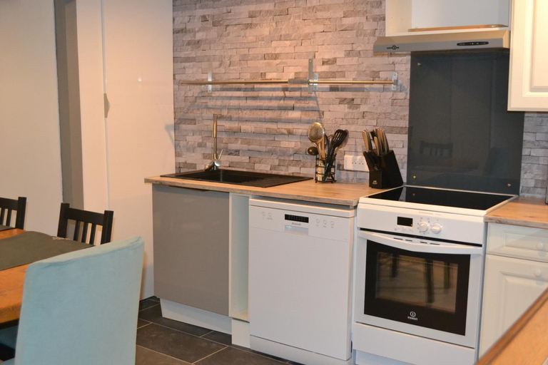 Dining Room 8