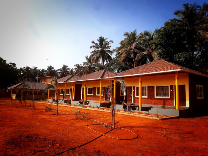 Exterior & Views 2, SEA SPRAY RESORT, Uttara Kannada