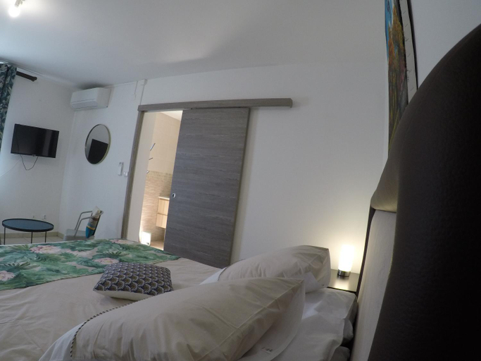 Others 2, La Villa Vie d'Hote chambre d'hote, Saint-Denis