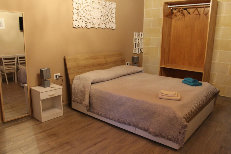 Bedroom, B&B Le Carrube, Taranto