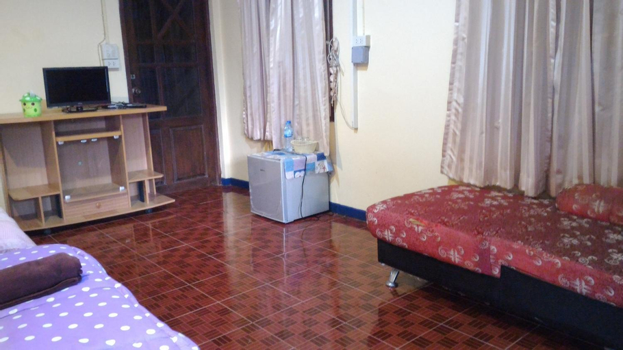 Bedroom 9
