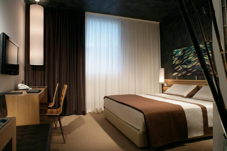 Bedroom 11