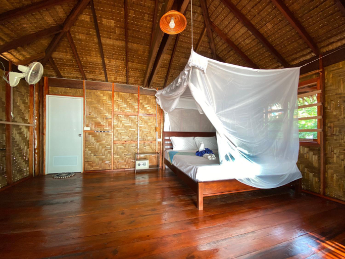 Others 5, Cha Cha Bungalow, Nua Khlong