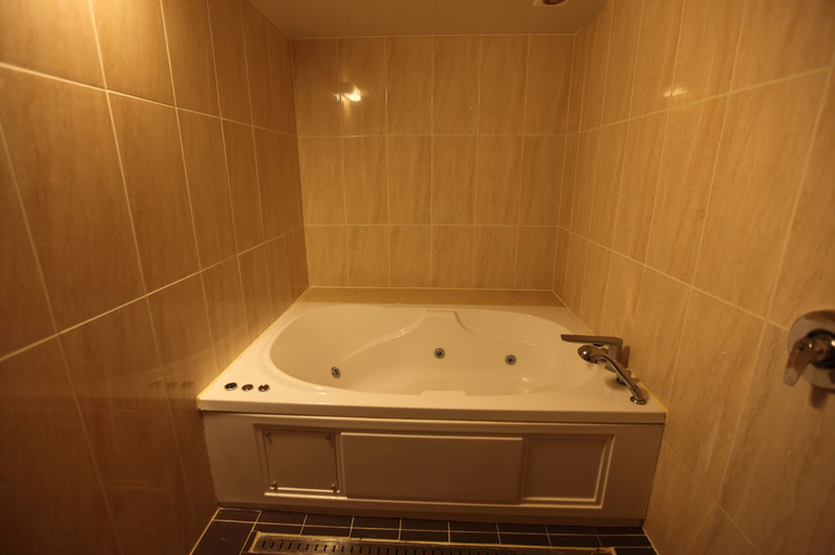 Bathroom, RIVER HOTEL NAMWON, Namwon