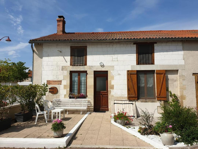 Others 2, COUR LA DAME chez Beatris et Christophe Janson, Marne