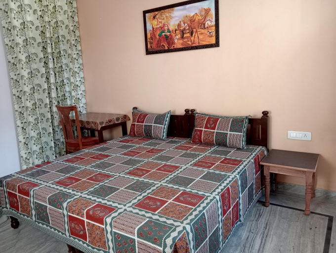 Bedroom 2, Jaipur Marigold Homestay, Jaipur