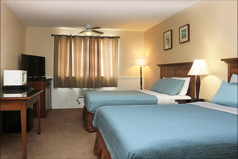 Others 5, Antler Motel, Lincoln
