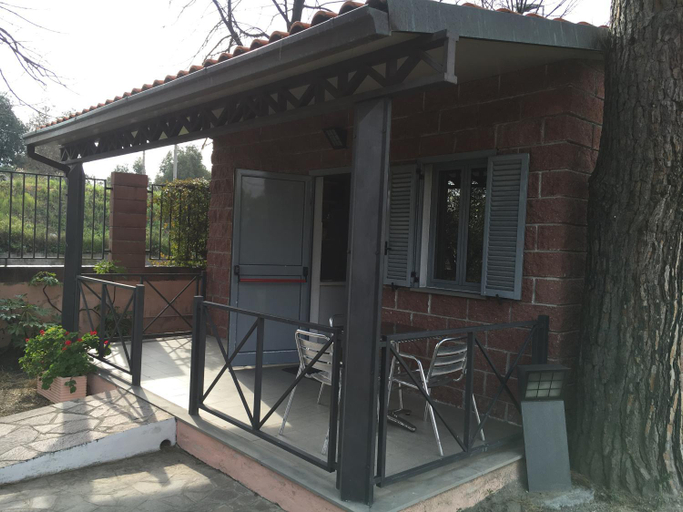 Others 5, Appartamenti Villaggio Internazionale, Savona
