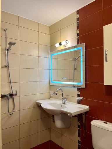 Bathroom 2, Hotel Silver, Sozopol