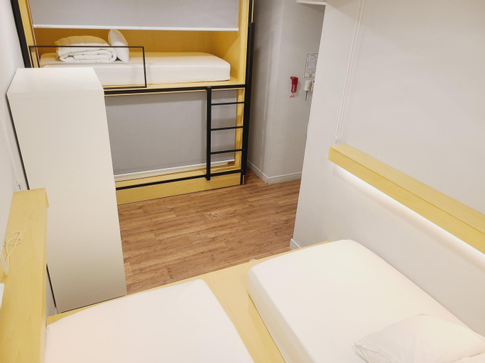 Bedroom 6