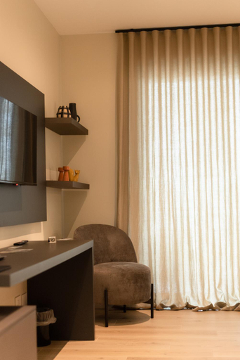 Others 3, 'Tabula Rasa Exclusive Rooms', Bari