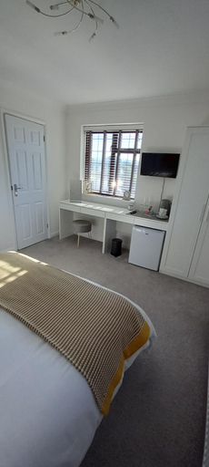 Others 4, Barn Farm Guest House, Essex