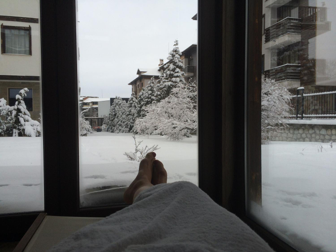 Swimming pool 1, Fortuna Apartments, Bansko