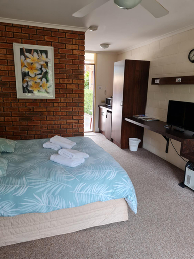 Others 5, Toora Lodge Motel, South Gippsland - East