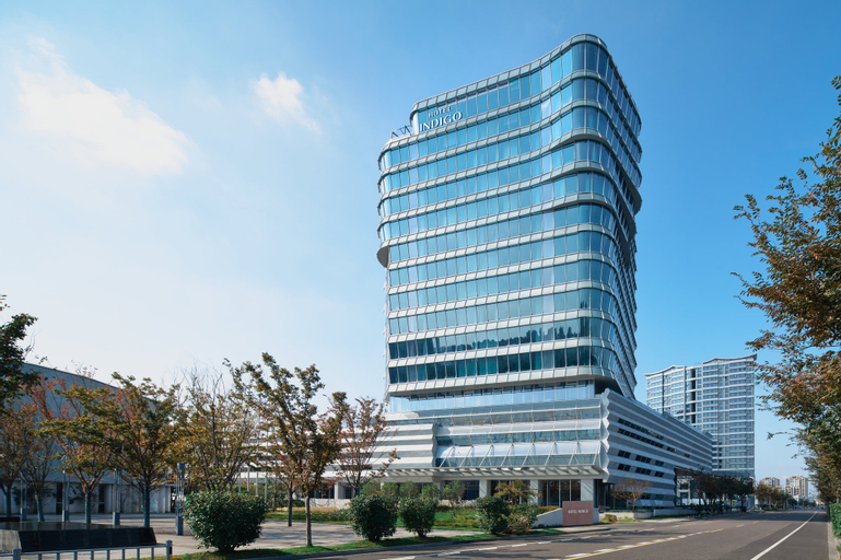 Hotel Indigo Ningbo Riverside, Ningbo
