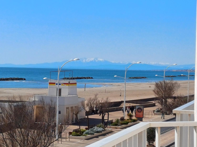 Others 5, Hotel de la Mer, Hérault