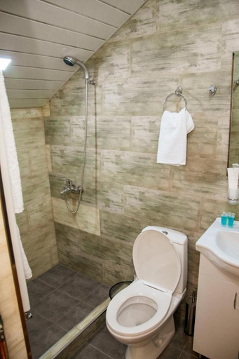 Bathroom 3, View point by HarMar hotels