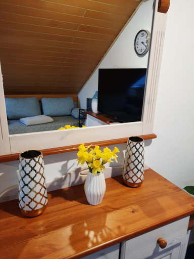 Others 4, Privatzimmer in Augsburg-Haunstetten, Augsburg