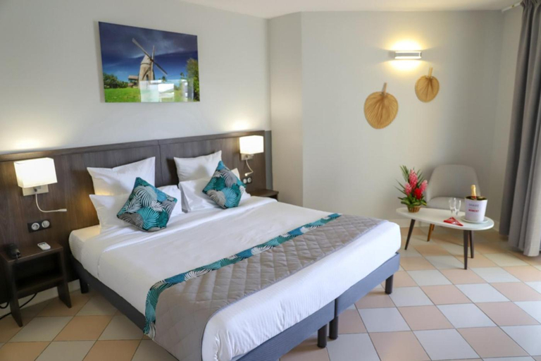 Bedroom 3, Hotel Saint - Georges, Saint-Claude