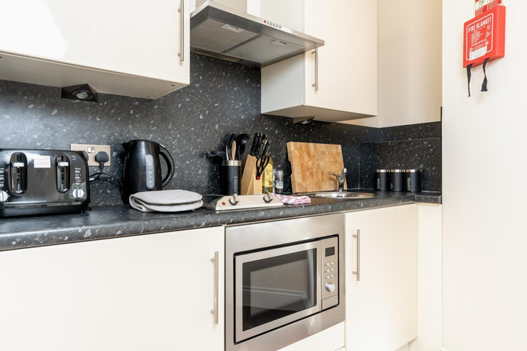 Others 4, Victoria Court Suites - Aberdeen, Aberdeen