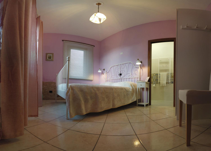 Bedroom 21