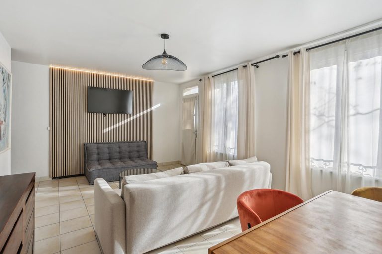 Bedroom 3, Hôtel Robespierre ex Idéal Hôtel, Seine-Saint-Denis
