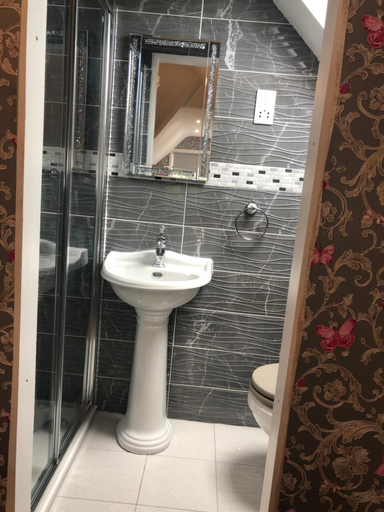 Bathroom 20