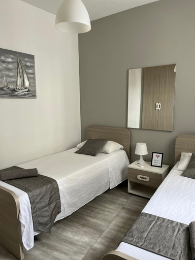 Others 4, F10 Room 2, Private Room two single beds shared bathroom in shared Flat