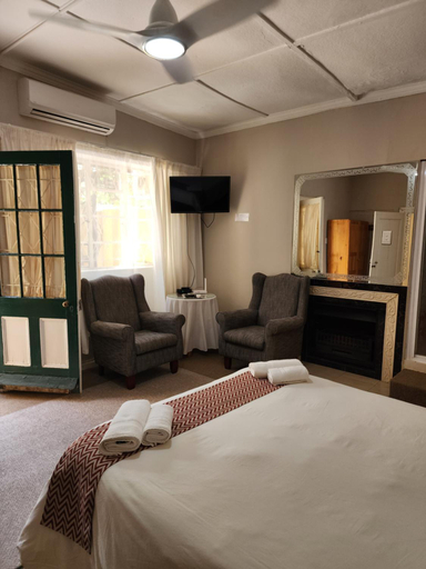 Others 4, Profcon Resort (Pty) Ltd, Cacadu