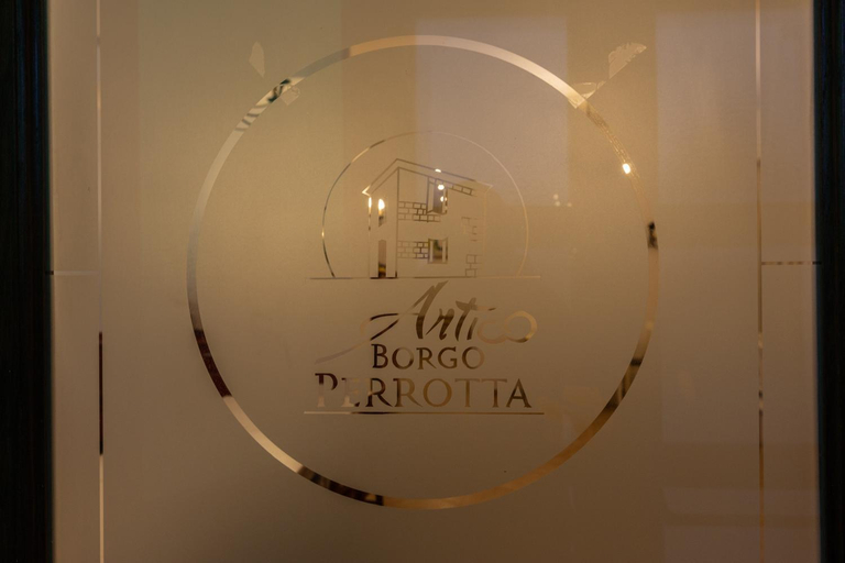 Others 5, Antico Borgo Perrotta, Benevento