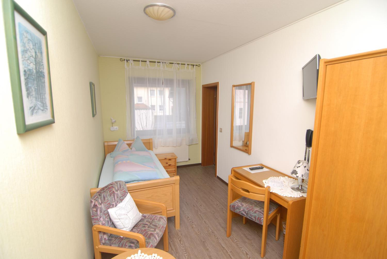 Bedroom 3, Gastehaus Balzer, Marburg-Biedenkopf