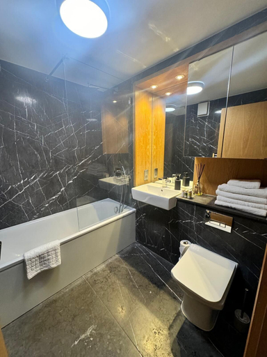 Bathroom 3, Westwood House, London