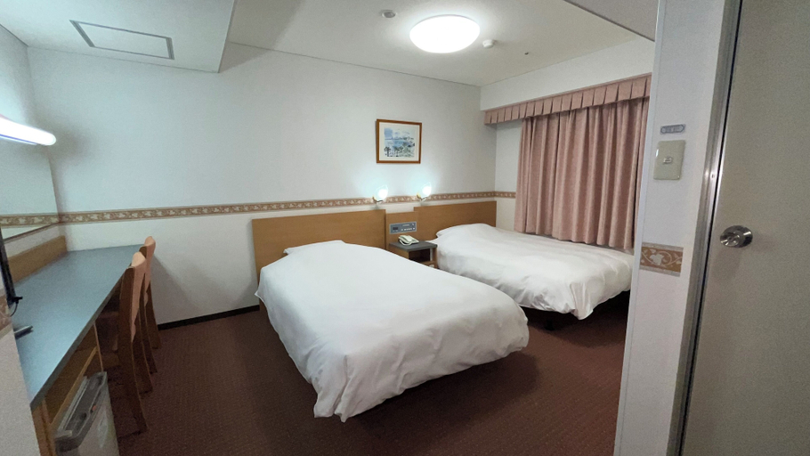Bedroom 2, Hotel Alpha-One Marugame, Marugame