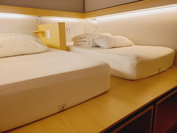 Bedroom 20