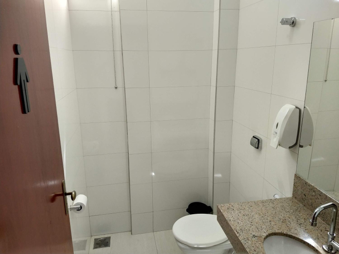 Bathroom 3, Hotel Panoramico, Carmo do Paranaiba