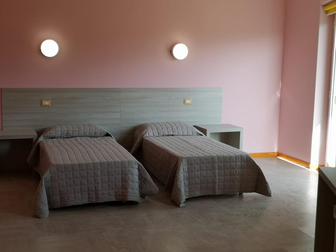 Bedroom 2, Hotel Clodi, Ascoli Piceno