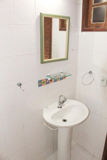Bathroom 3, Pousada Icthus, Cabo Frio
