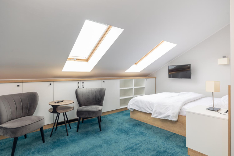 Bedroom 2, Aparthotel Esencja Warszawy Nowy Swiat by BookingHost, Warsaw
