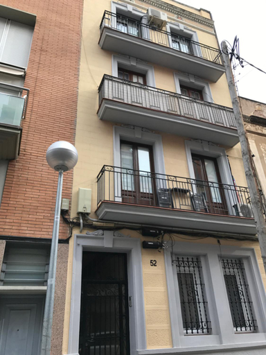 Exterior view, Apartment Aptucat, Barcelona