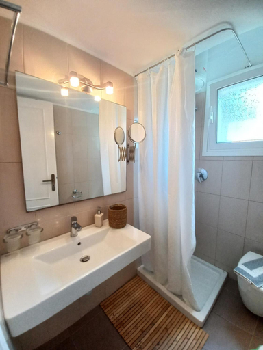 Bathroom 3, Villa Tina Country Beach Apartments, Ionian Islands
