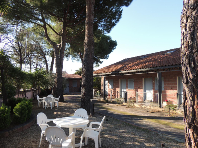 Others 4, Appartamenti Villaggio Internazionale, Savona