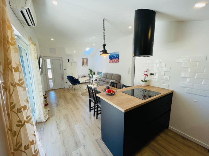 Others 3, Apartman Ivana, Split
