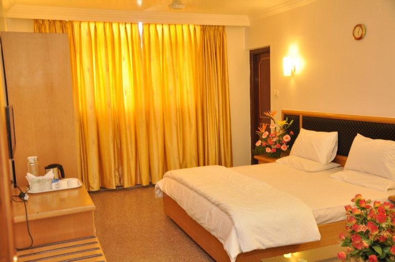 Bedroom 3, Hotel Pearl Inn, Bangalore